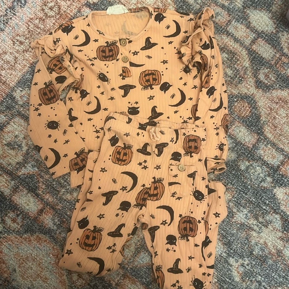 Toddler girl matching Halloween set